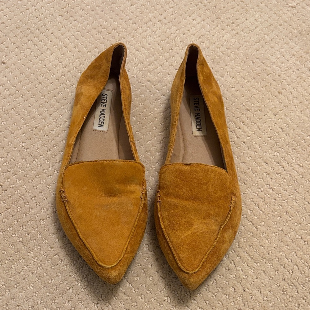 Steve Madden Women's Mustard Flats